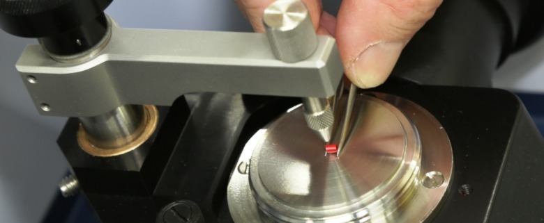 Infrarot-Spektrometer Analyse und Identifikation von Kunststoffen