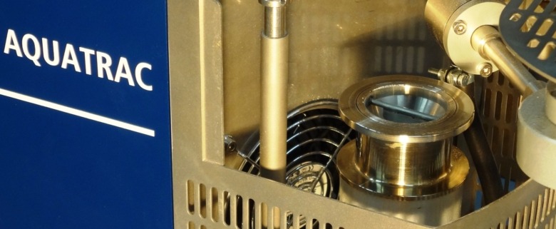 Restfeuchte-Bestimmung (Aquatrac) Analyse und Identifikation von Kunststoffen