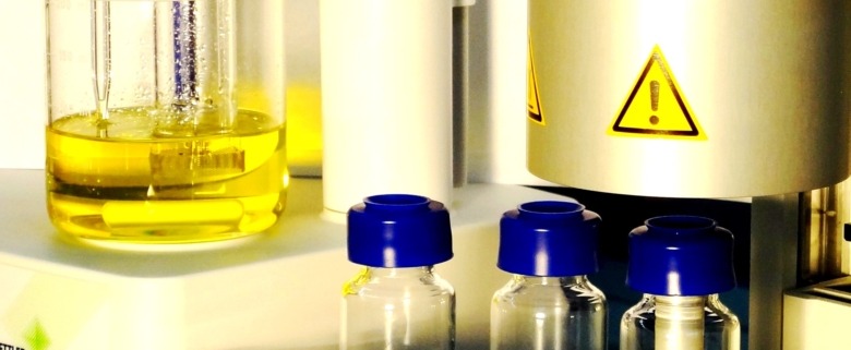 Restfeuchte bestimmen nach Carl Fischer Analyse und Identifikation von Kunststoffen