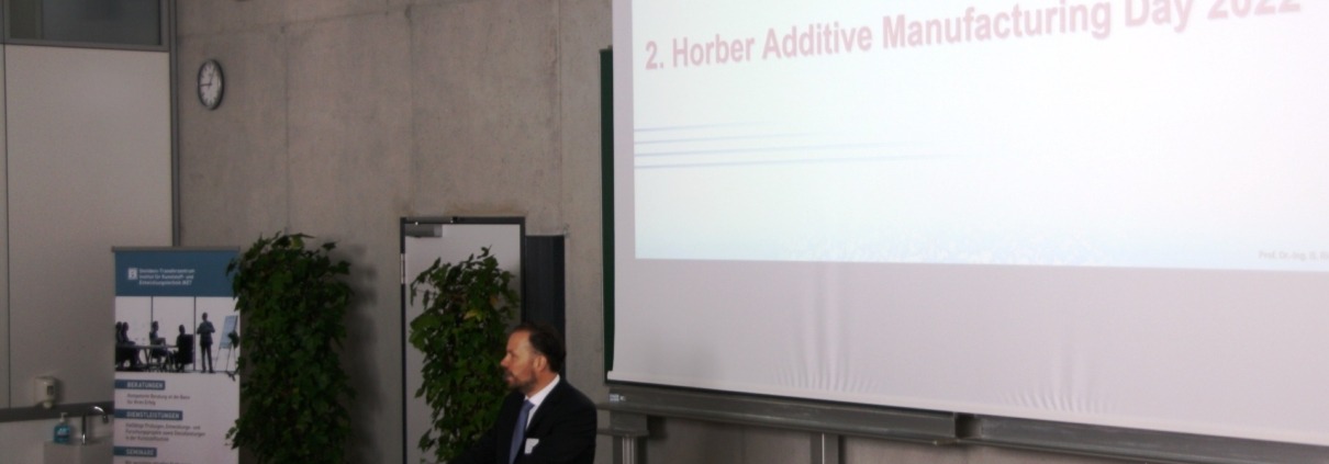 Additive Manufacturing Day 2022 - Oliver Keßling Additive Manufacturing Day 2022 - Begrüßung durch Prof. Keßling
