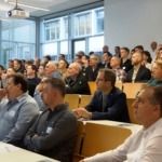 Interessierte Teilnehmer bei den Fachvorträgen